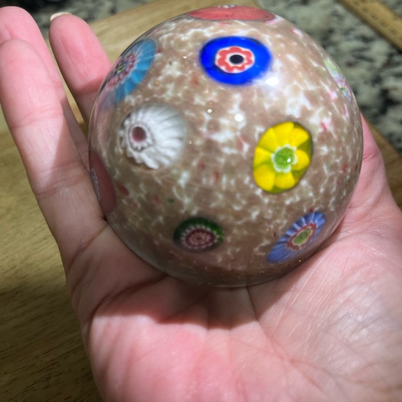 Vintages 1970’s Millefiori Paperweight - ABSOLUTELY STUNNING! No chips/cracks! - Picture 10 of 13